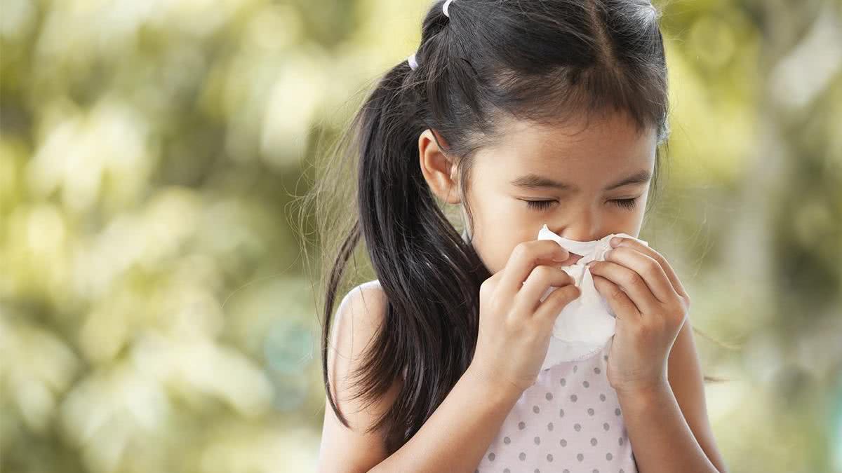 A gripe é uma doença causada pelos vírus da família influenza que acomete as vias respiratórias e que surge de um dia para o outro com sintomas fortes - Getty Images
