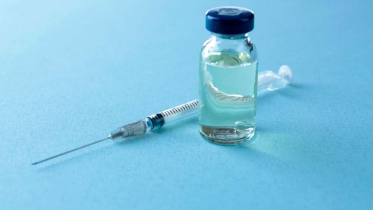 Informações sobre vacinação são exibidas durante pesquisas no Google - Getty Images