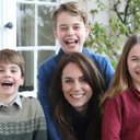 Kate Middleton teria editado outra foto da família também - (Foto: Getty Images)