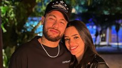 Bruna Biancardi usa aliança ao passar o Dia dos Namorados com Neymar - (Foto: reprodução/Instagram)