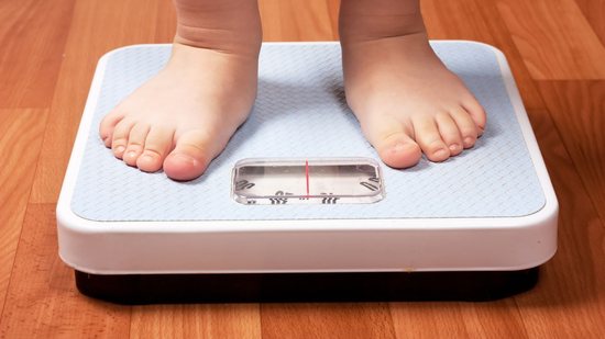 Confira dados sobre obesidade infantil no Brasil - (Foto: iStock)
