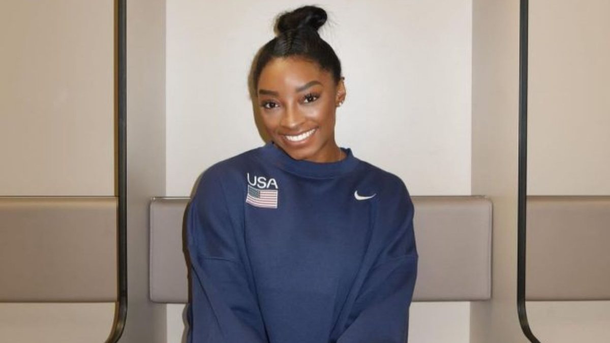 Simone Biles e a irmã foram abandonadas ainda crianças pela mãe - (Foto: Reprodução/Instagram)