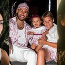 Mães de filhas de Neymar mandam recado de aniversário para Davi Lucca - (Foto: reprodução/Instagram)