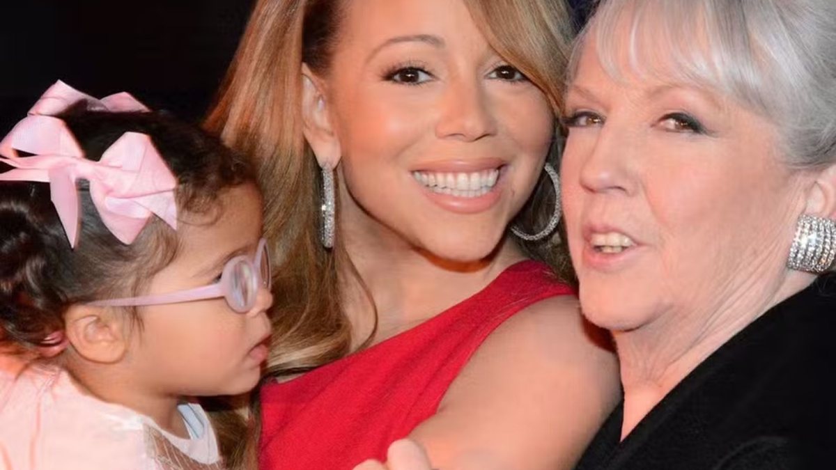 Imagem Mãe e irmã de Mariah Carey morrem no mesmo dia: "Meu coração está partido"