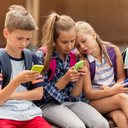 Proibir ou não o uso de celular na escola (iStock) - Proibir ou não o uso de celular na escola (iStock)