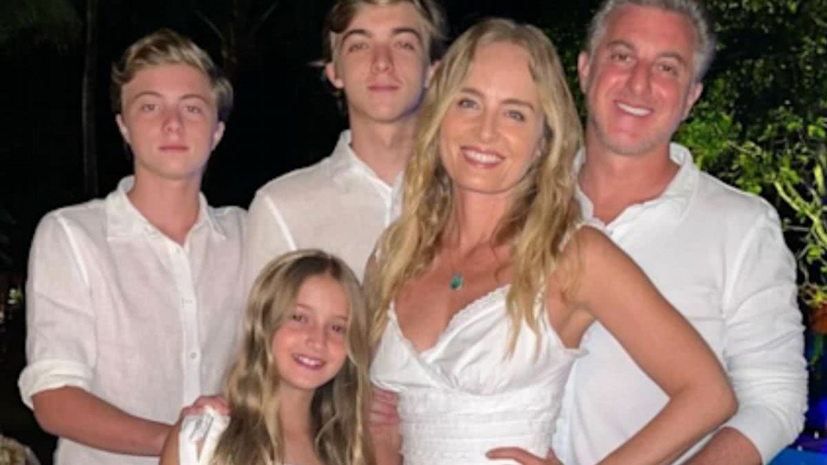 Luciano Huck aparece com a família em viagem e faz registro inéditos - Reprodução/Instagram