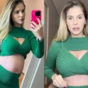 A modelo contou que as roupas já não servem mais - Reprodução/Instagram