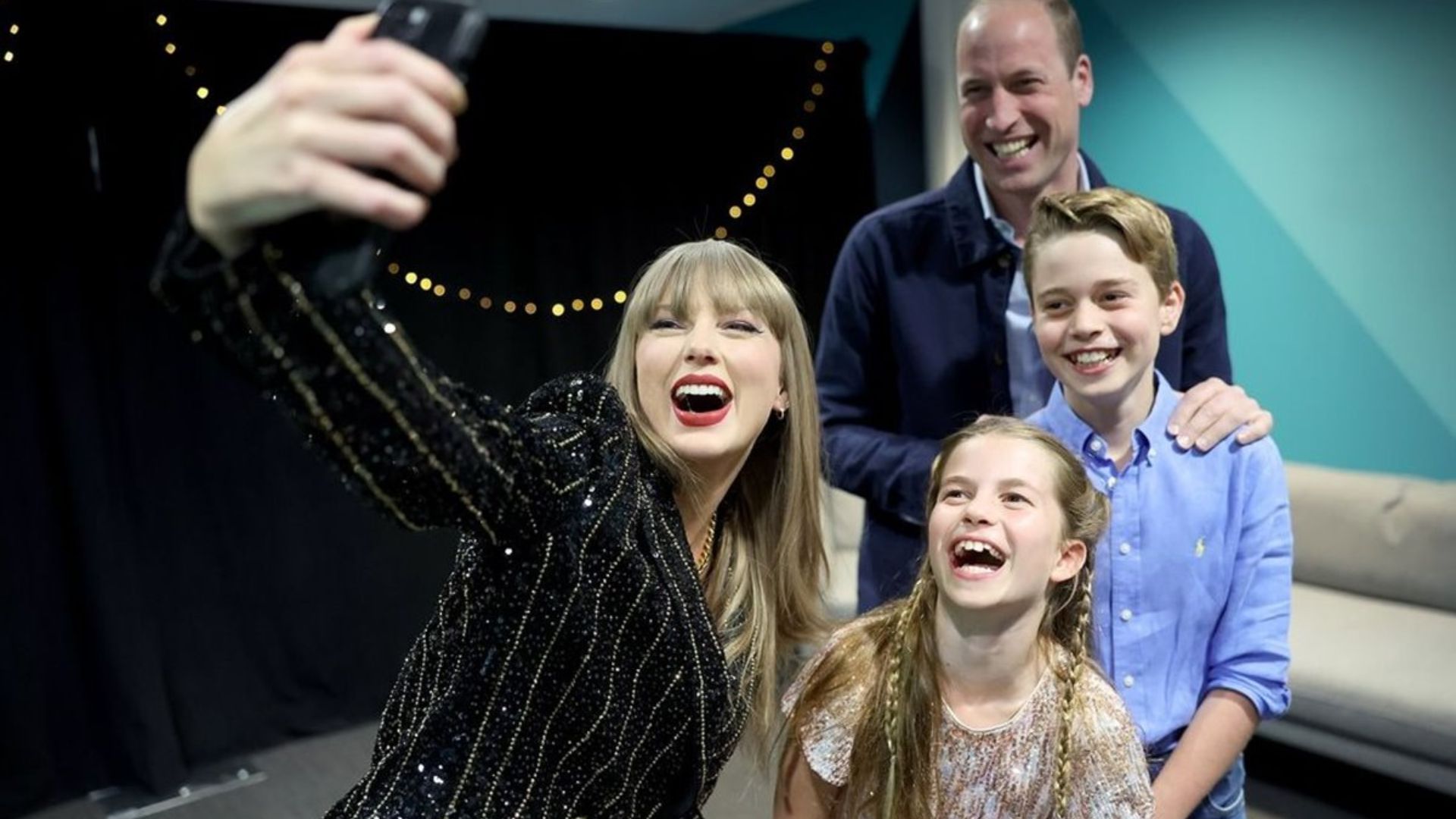 Taylor Swifit e Família Real