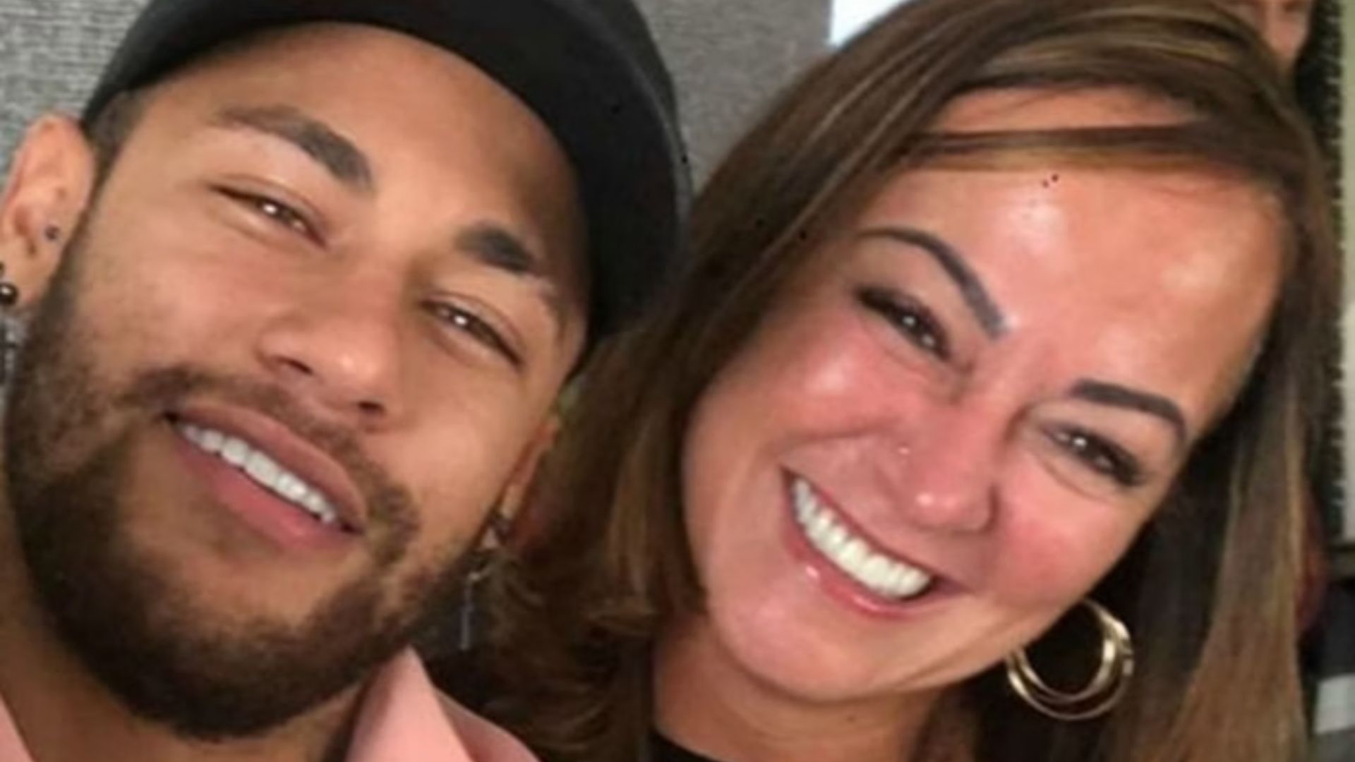 Nadine Golçalves e Neymar