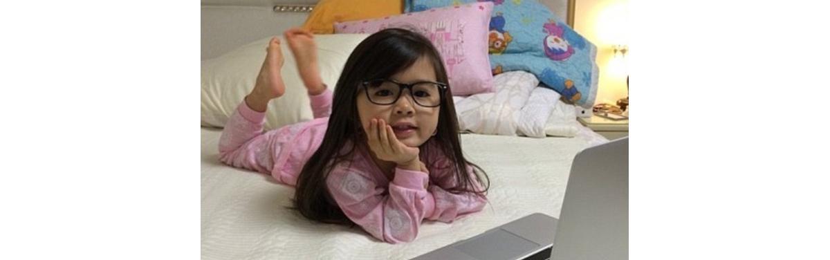 Menina de 5 anos tem mais de 1 milhão de fãs no Instagram