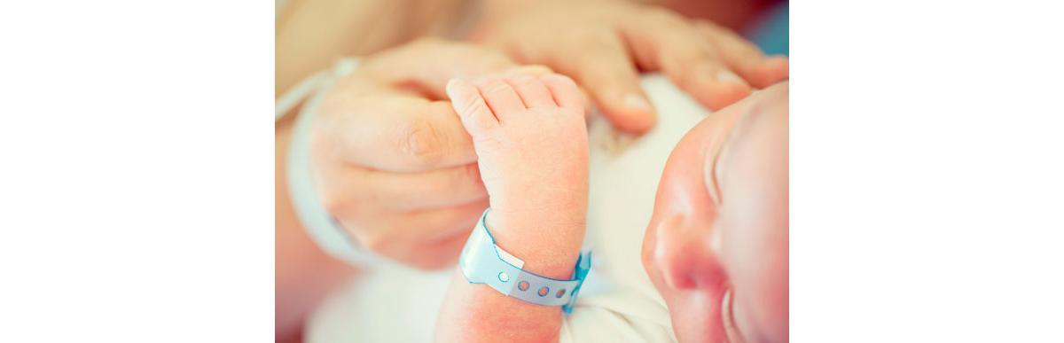 Teste da linguinha é obrigatório em recém-nascidos. Saiba por quê!