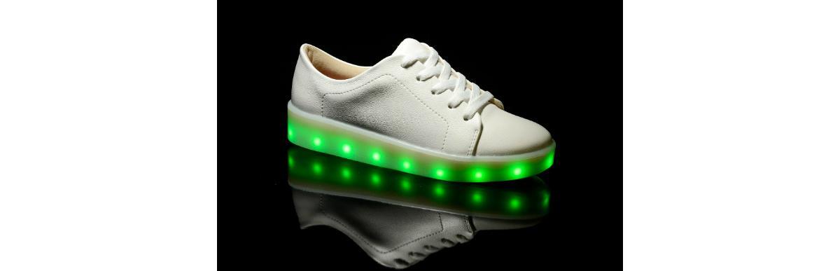 Para brilhar muito: marca lança tênis esportivo com led
