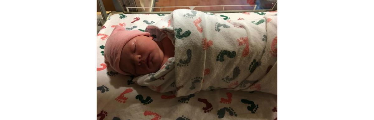 Quando viu, já foi! Bebê nasce em 3 minutos na concessionária