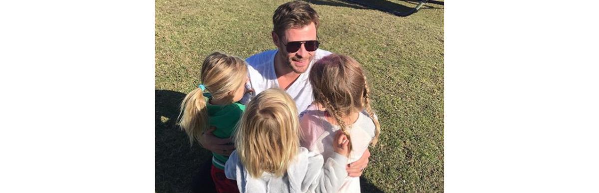 Esqueça o Thor, os filhos do Chris Hemsworth preferem outro heroi