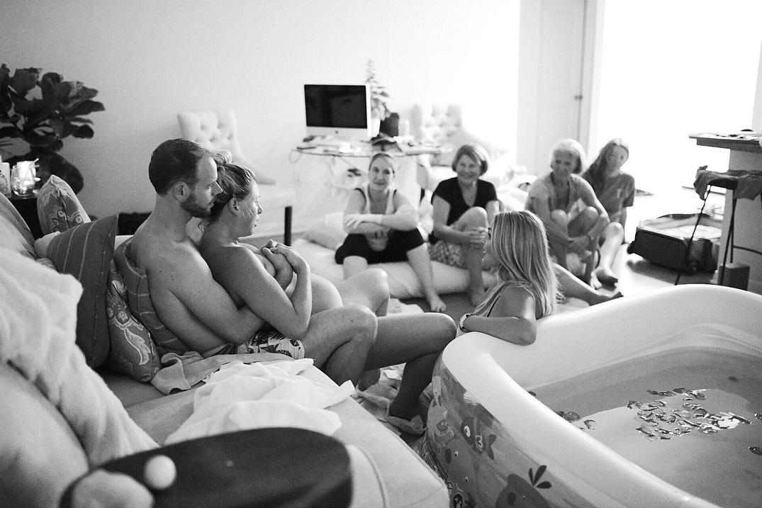 Pai acompanha parto de sua neta ao lado da filha (Fonte: Reprodução/Instagram @lindseymeehleis)