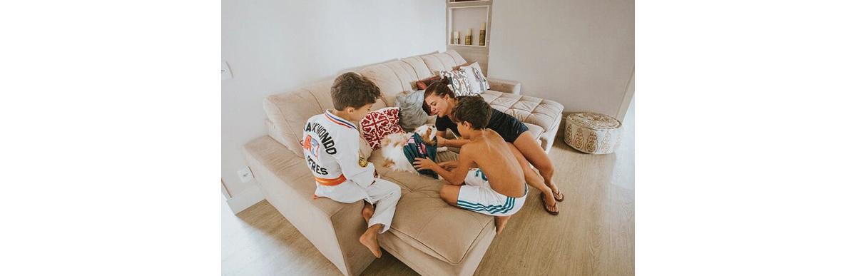 Thaís Vilarinho compartilha sua rotina em fotos