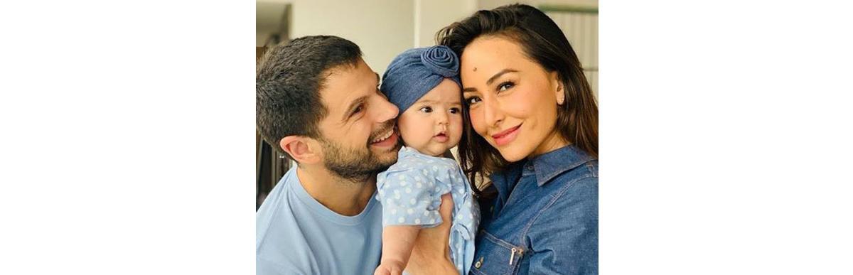 Sabrina Sato desabafa sobre problemas com Zoe e a gente superentende