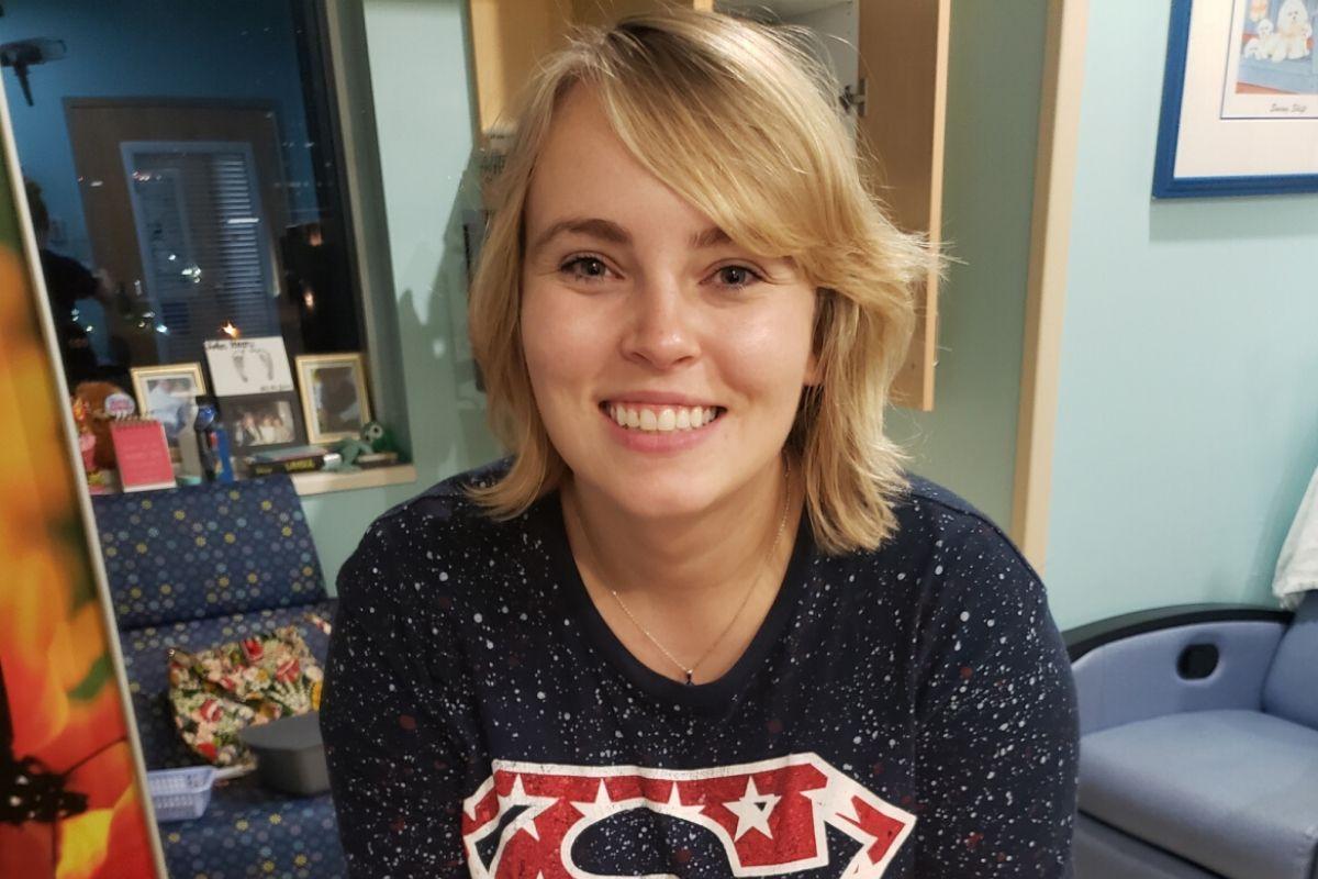 A condição envolve um buraco no diafragma de John