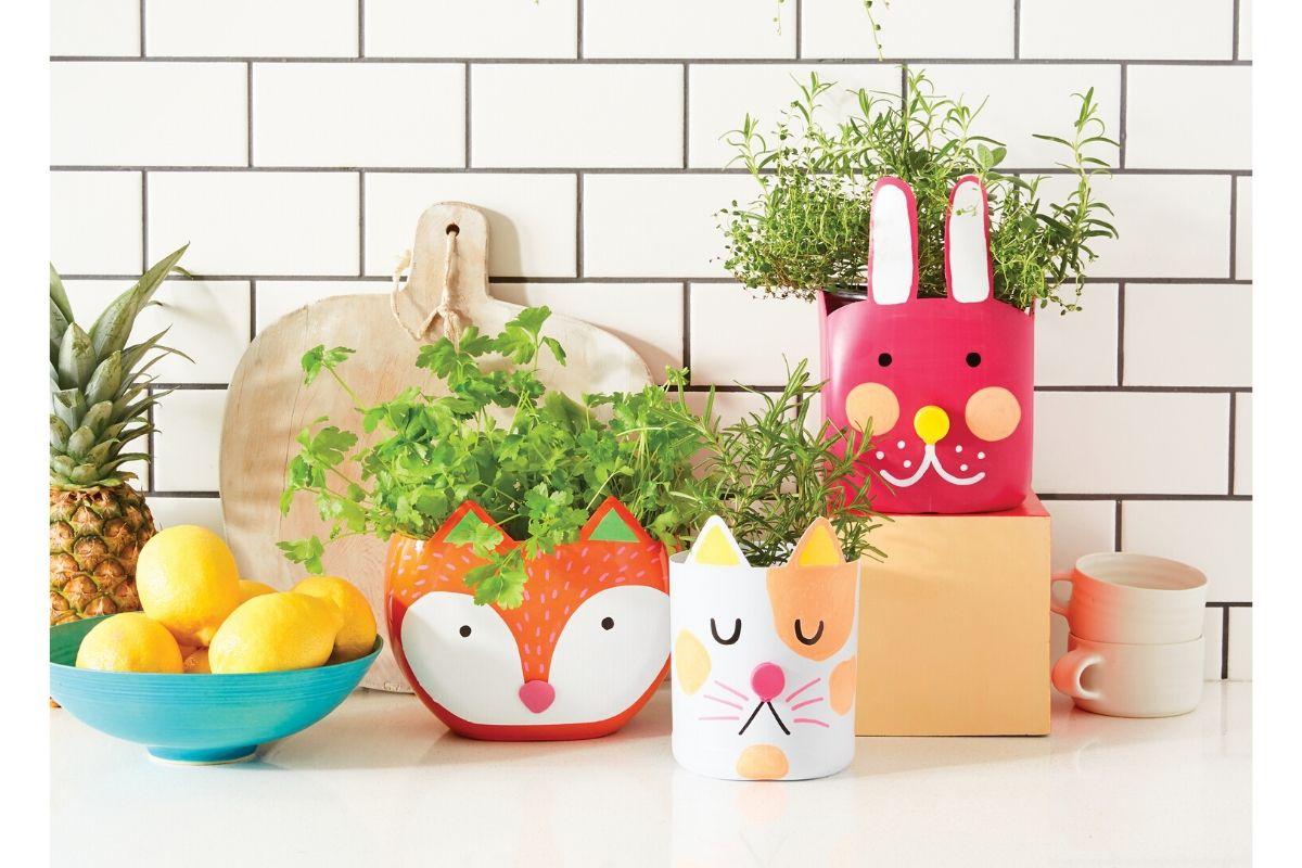 Fazer com as mãos: vasos divertidos para a planta do seu filho!