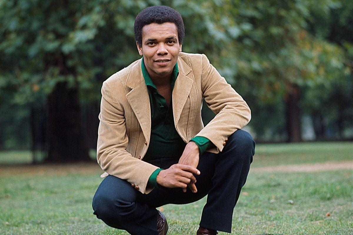 Filho de Johnny Nash, cantor de ‘I Can See Clearly Now’, anuncia morte do pai aos 80 anos
