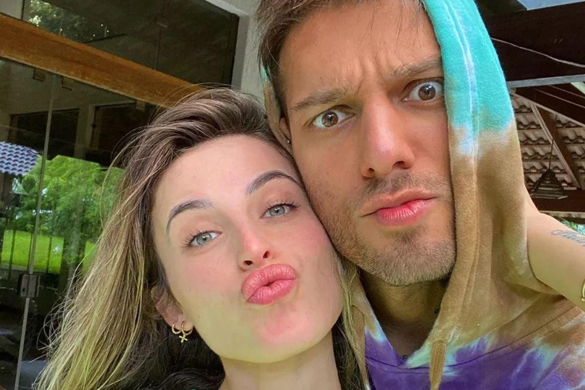 Lorena espera o primeiro filho