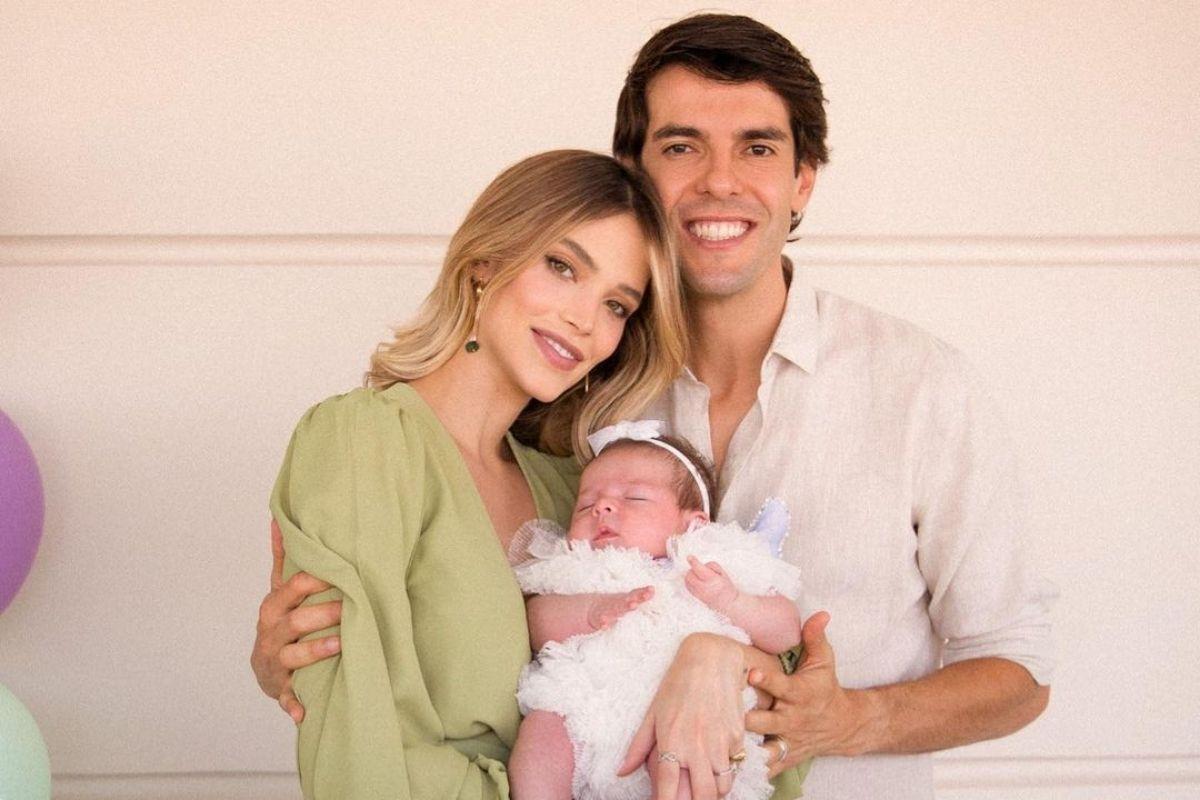 Esther é a primeira filha do casal