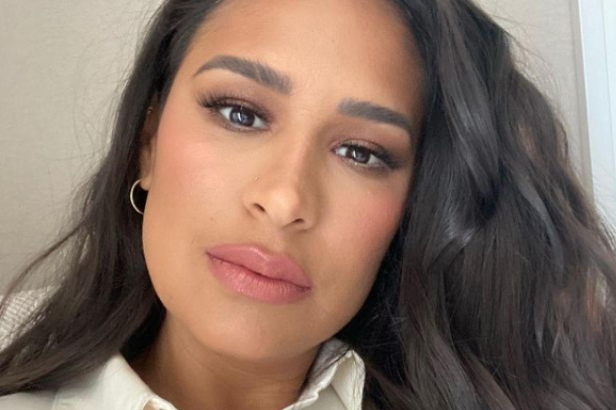 Simone aparece após parto da filha, Zaya, que nasceu no Estados Unidos