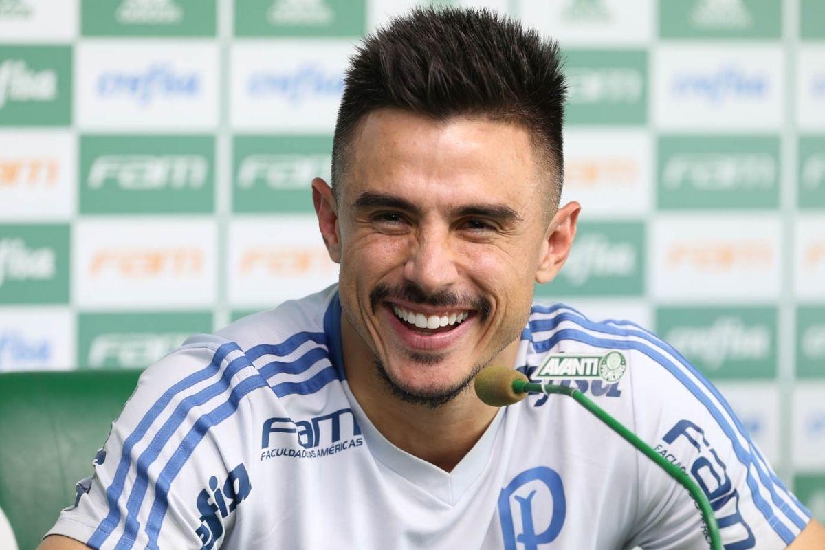 Jogador do palmeiras, Willian mostra como é recebido em casa pelo filho com Síndrome de Down