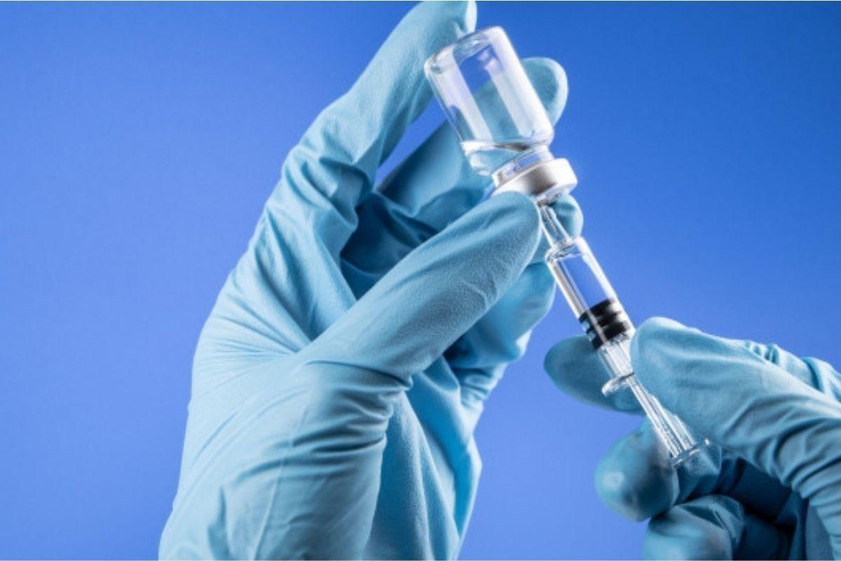 Os benefícios da vacinação são maiores do que os possíveis riscos