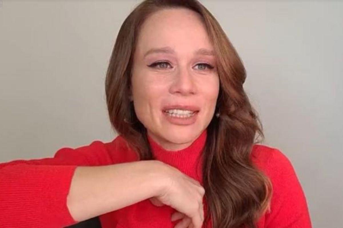 Mariana Ximenes chorou por ter que passar aniversário de 40 anos longe de família e amigos