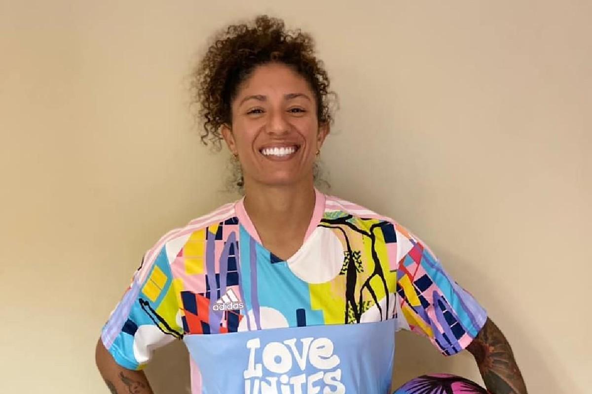 Bento acordou de madrugada, no horário do jogo do Brasil