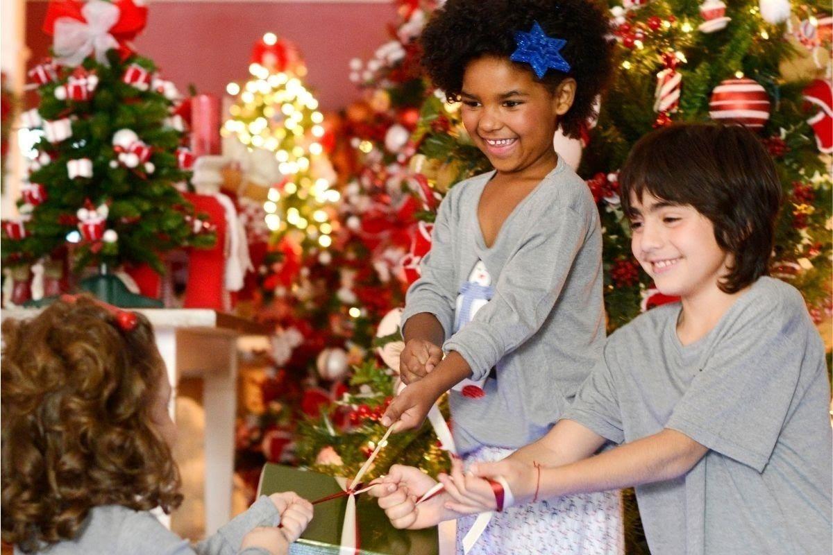 Trocar presentes no Natal é mais divertido: você pode concorrer a um ano de produtos Chicco Brasil