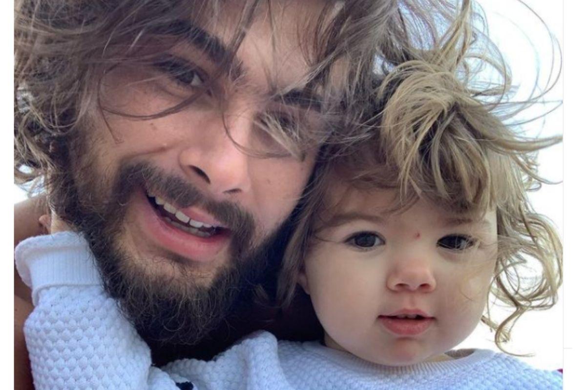 A família posou junta para o registro