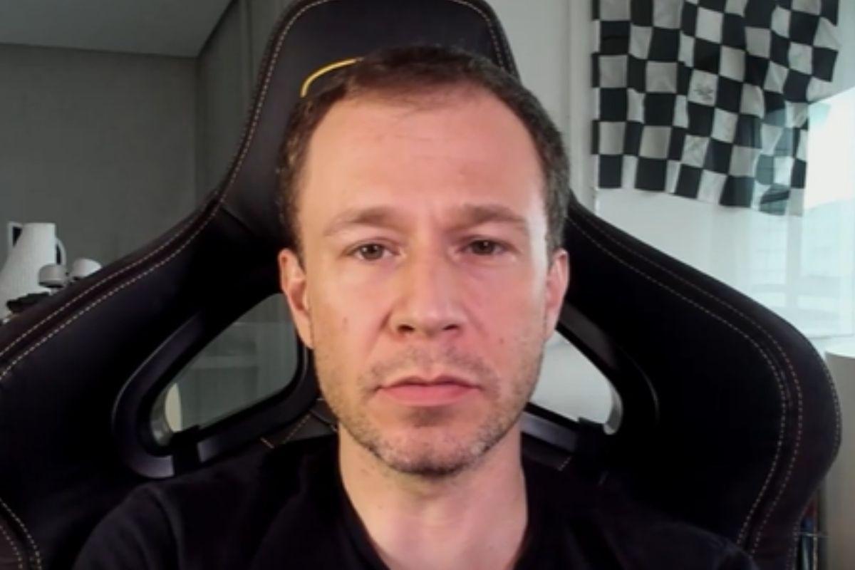 Tiago Leifert desabafa nas redes sociais após desentendimento com Ícaro Silva