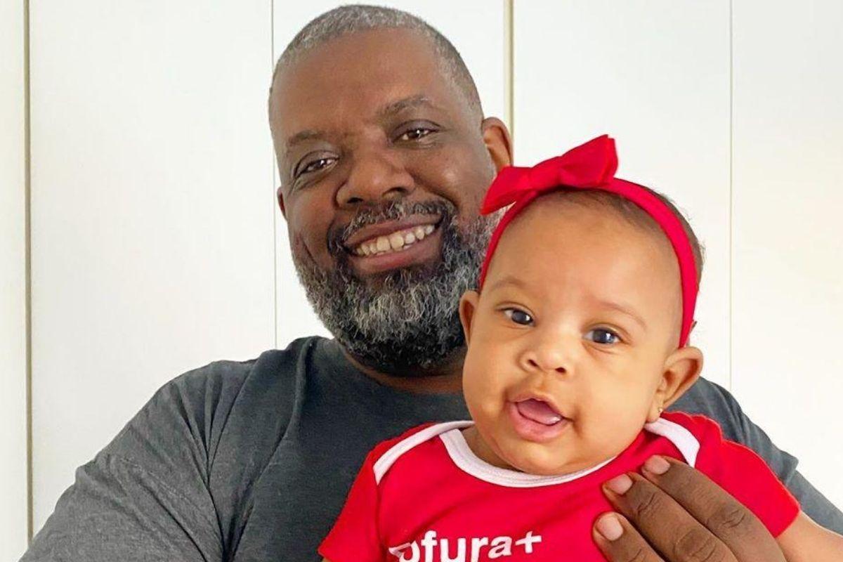 Péricles comemora aniversário de 2 anos da filha