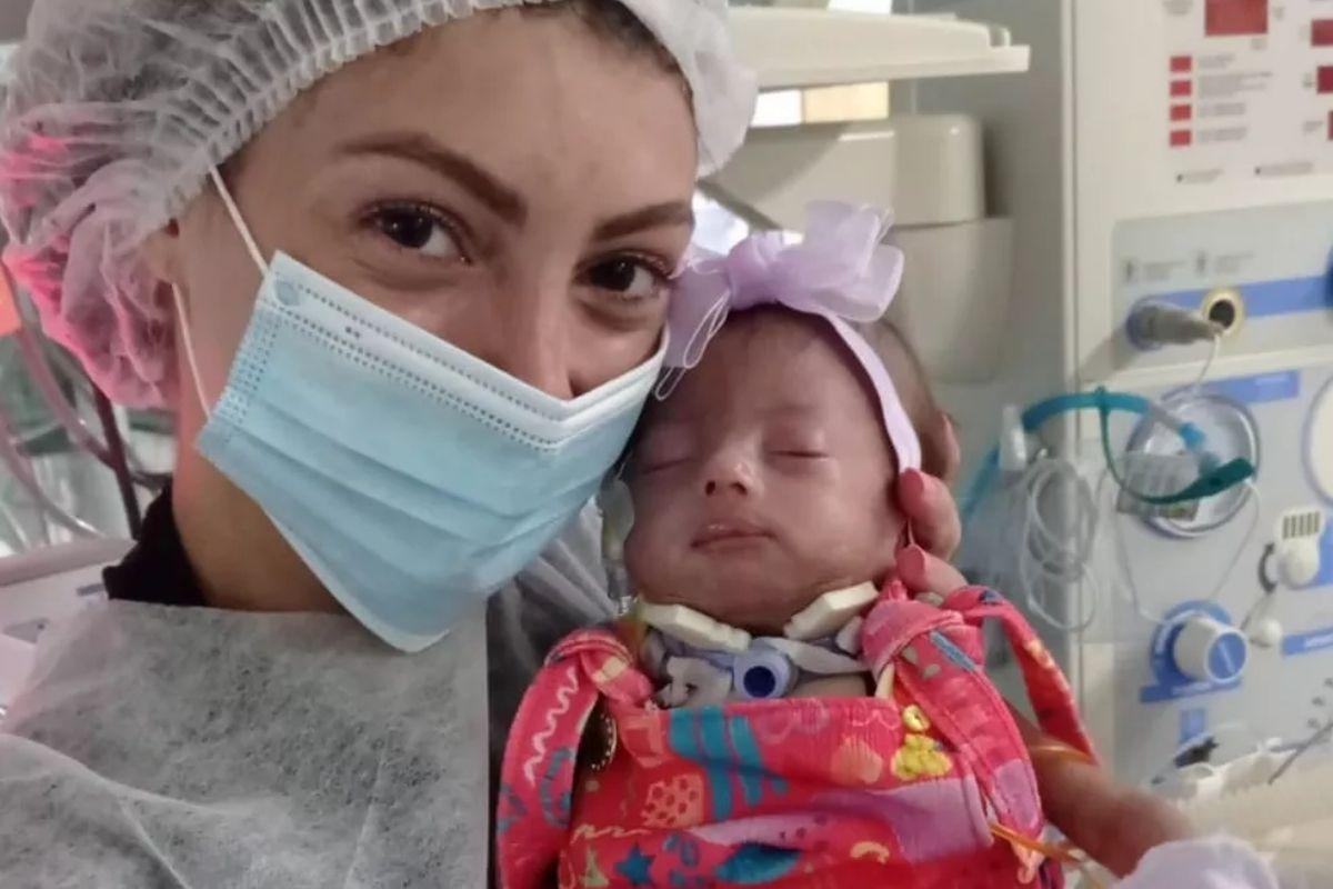 Maya nunca saiu dos hospital desde que nasceu