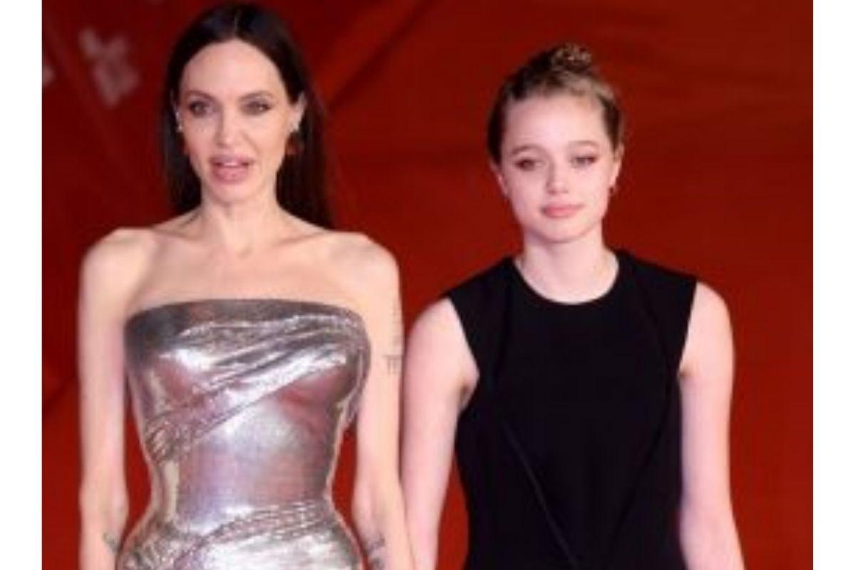 Angelina Jolie posta foto com filha em viagem para Camboja