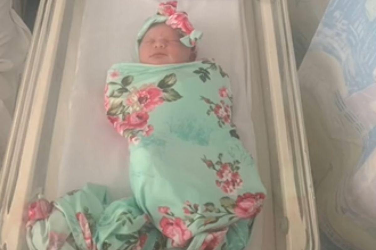 A mãe pronunciou o nome errado da filha durante a sessão de fotos