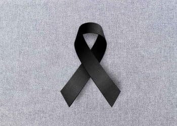 China confirma que todos a bordo de avião da China Eastern morreram durante acidente