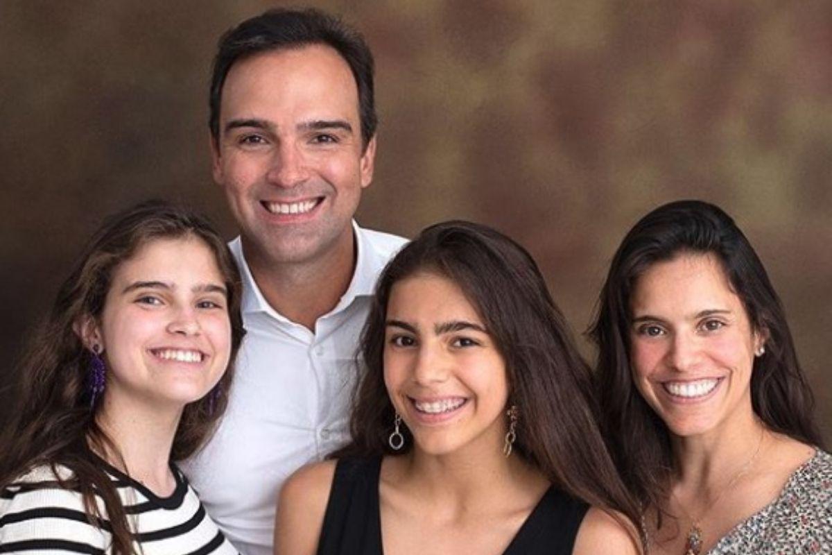 A família fotografou em vários cômodos da casa mais vigiada do Brasil