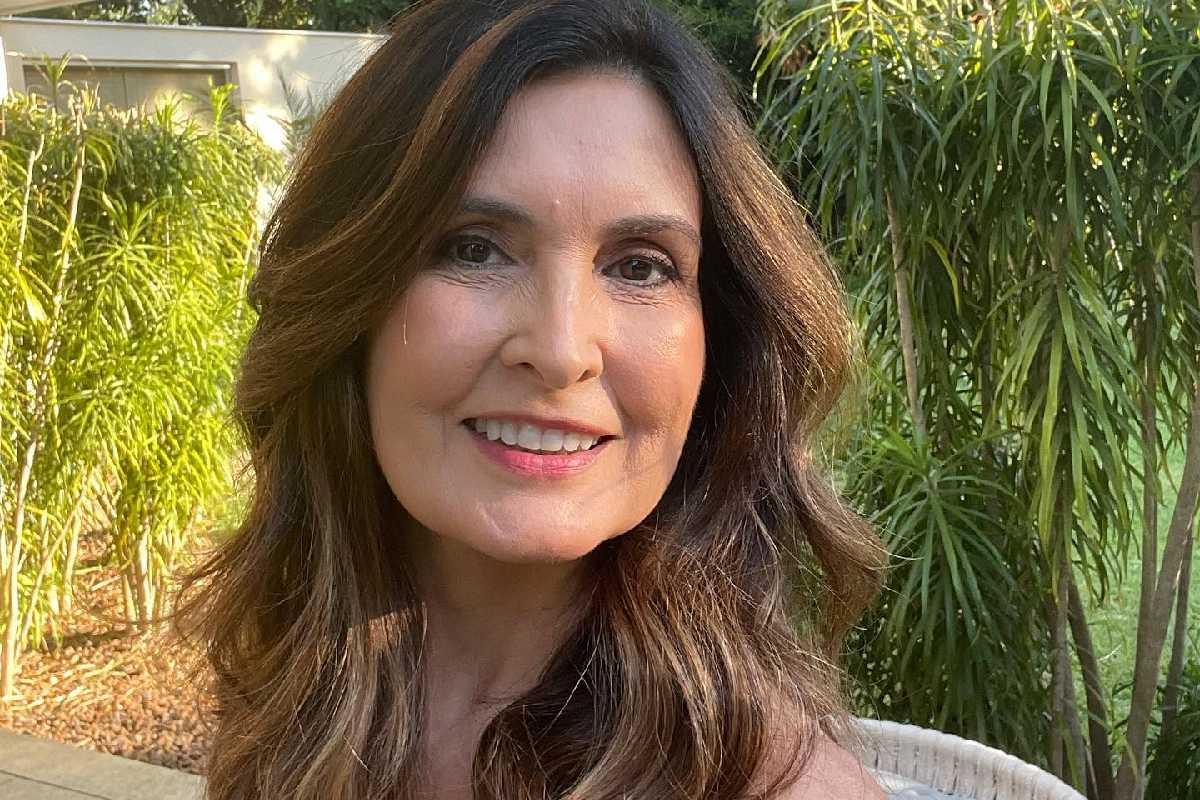 Fátima Bernardes comemorou o Dia das Mães ao lado da família