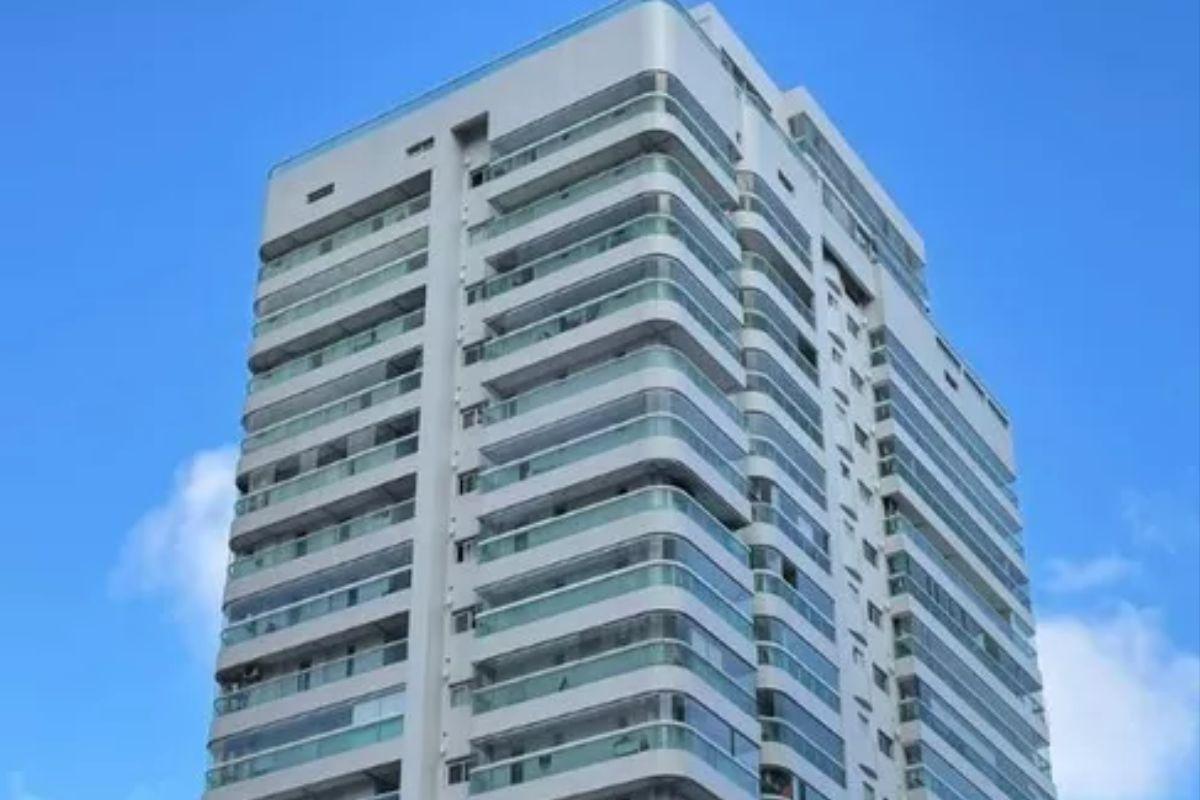 O apartamento de menina de 6 anos que caiu do 12° andar não possuía rede de proteção