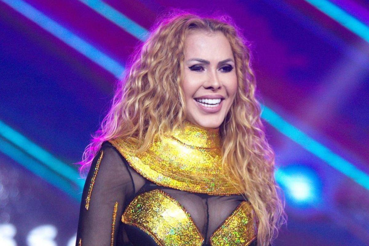 A cantora apareceu com o rosto bastante inchado durante um show em Parauapebas, no sudeste do Pará