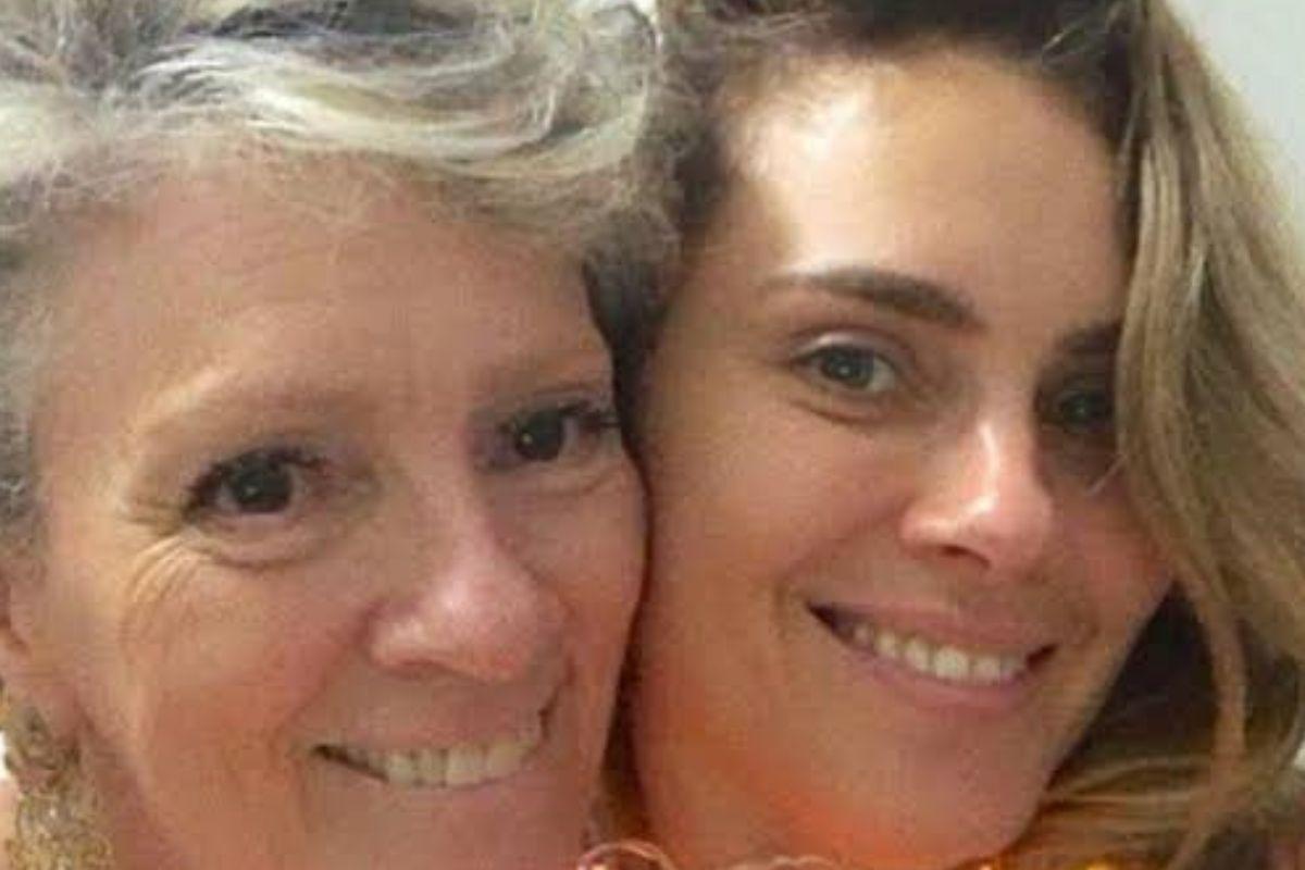 Clique publicado por Carolina em suas redes sociais