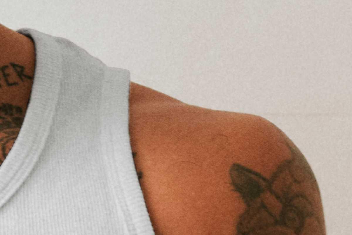 Marido desabafa nas redes sociais após esposa ficar irritada com tatuagem