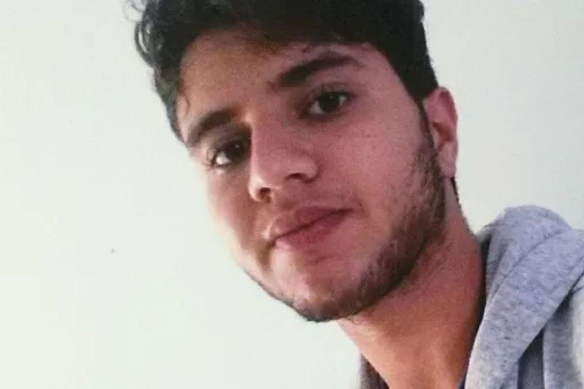 Ele estava há 19 anos sem encontrar a mãe