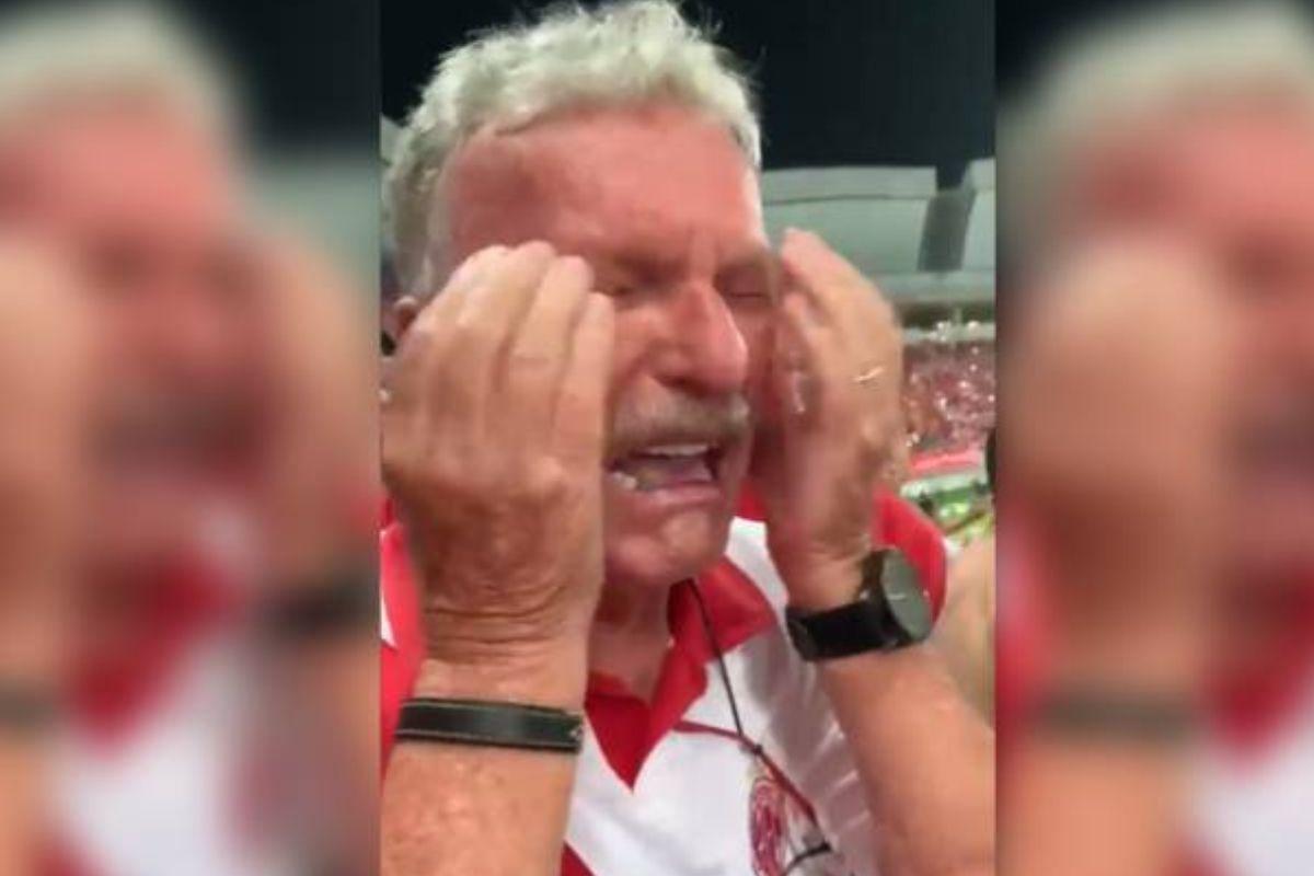 Pai não se emocionou no casamento de filha,mas chorou com vitória do time do coração