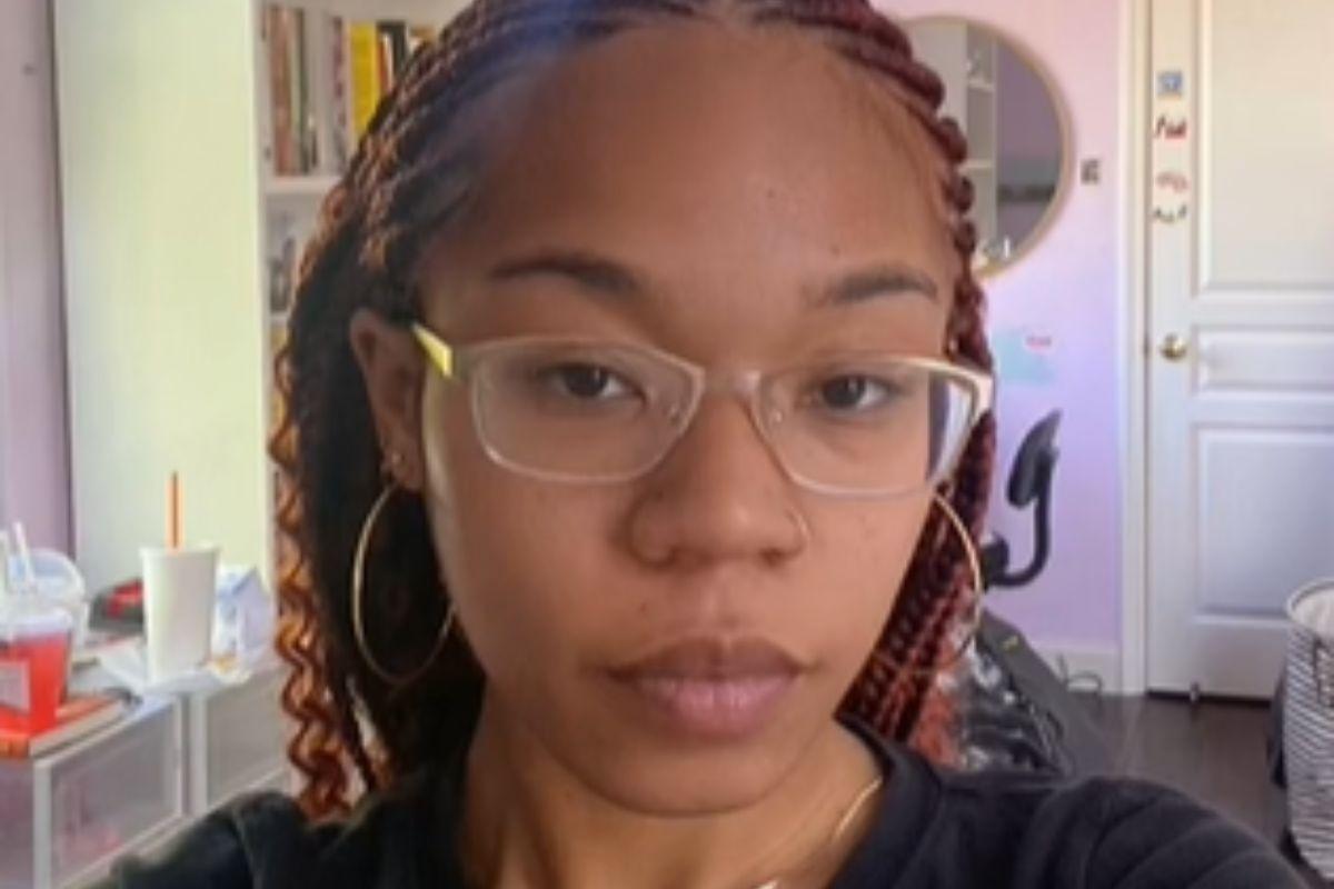 Britt mostrou no vídeo do TikTok uma foto de como estava a barriga duas semanas antes de dar à luz