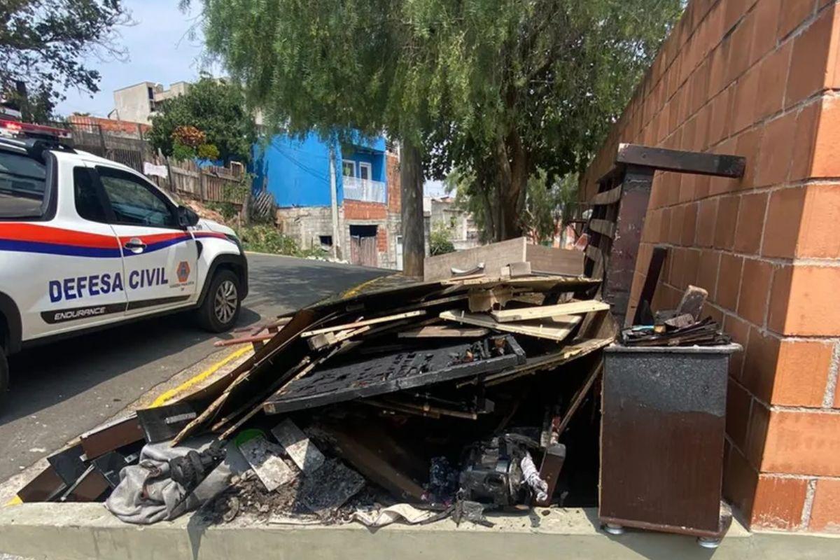 Criança causa incêndio ao ‘brincar’ com isqueiro