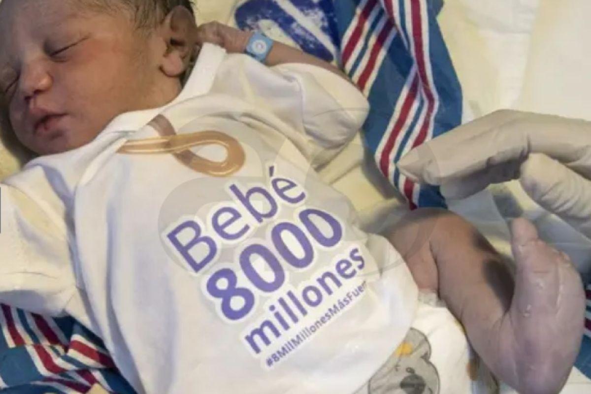 Bebê que atingiu o marco de oito bilhões de pessoas